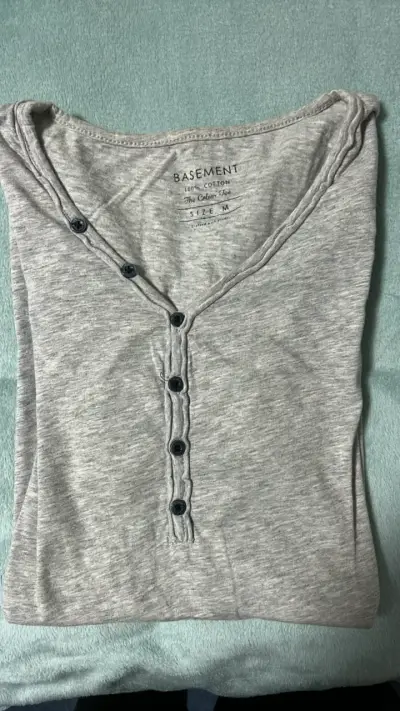Polera gris Basement - miniatura 5