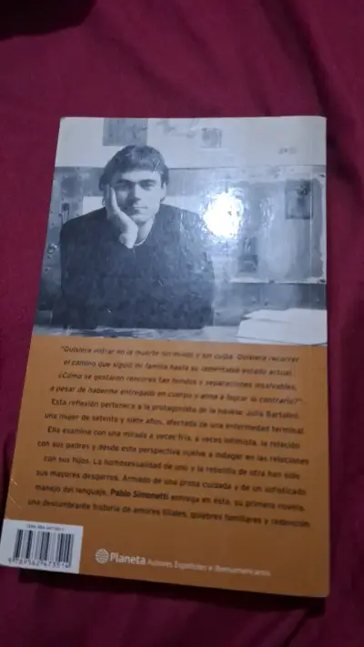 Libro 'Madre Que Estás en los Cielos' de Pablo Simonetti - miniatura 2