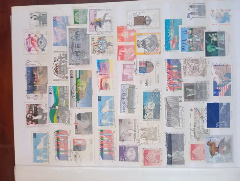 Álbumes de sellos postales. Colección 60 años. - 5