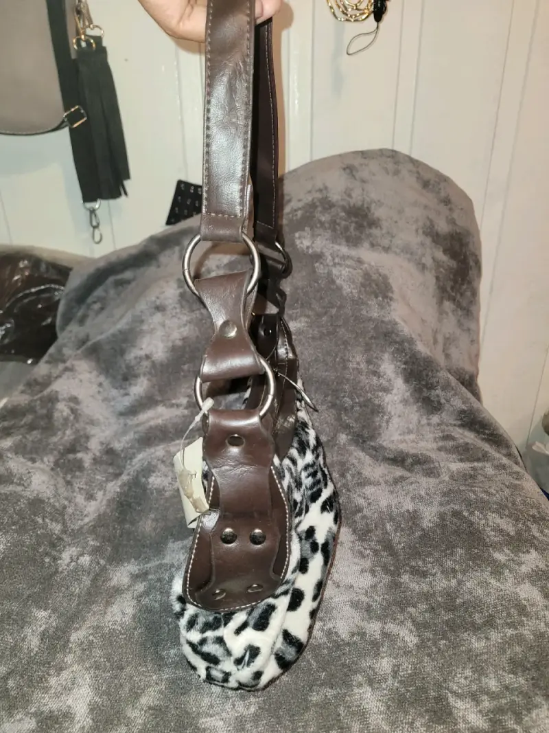 Bolso de hombro con estampado animal print - 3