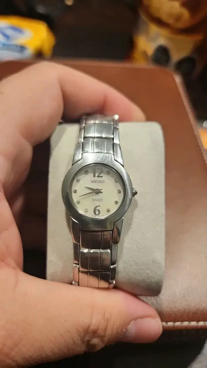 Reloj Seiko Vivace de acero inoxidable - 2