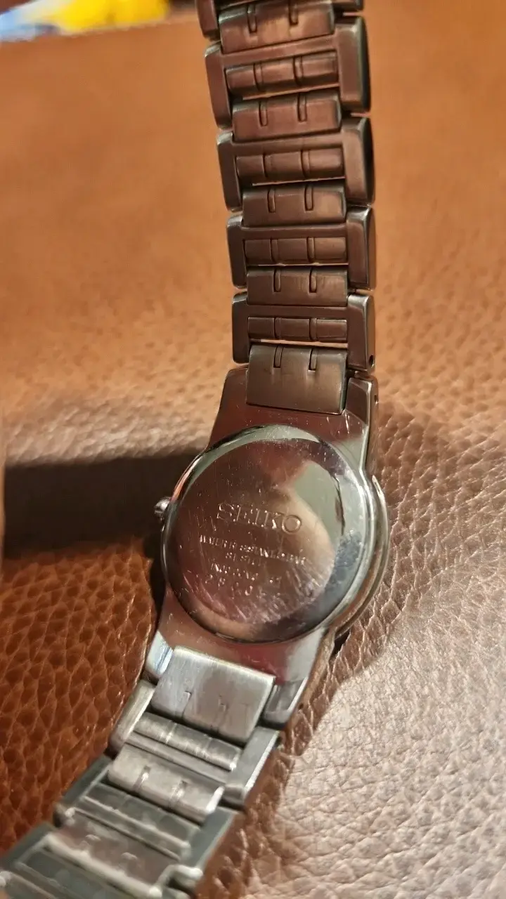 Reloj Seiko Vivace de acero inoxidable - 4