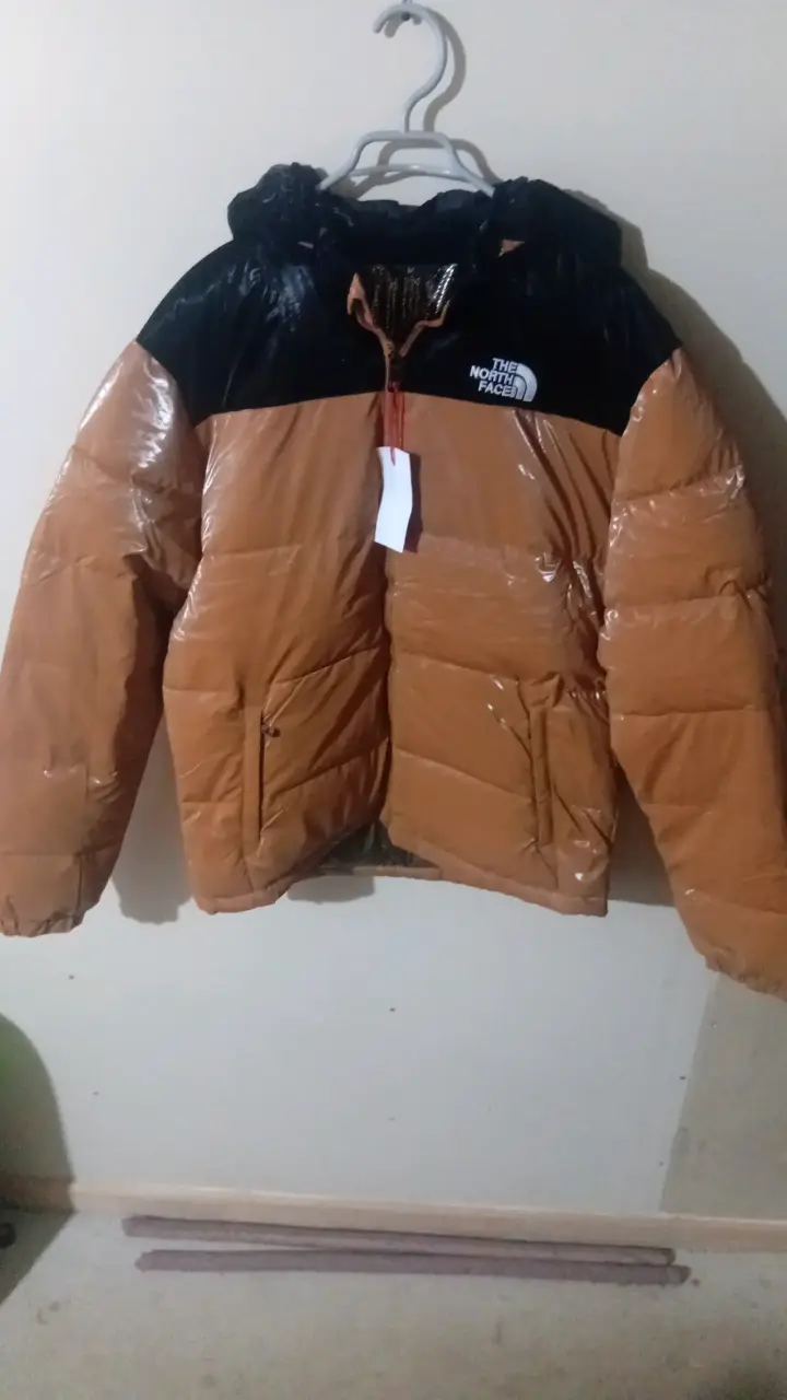 Chaqueta acolchada The North Face marrón y negra