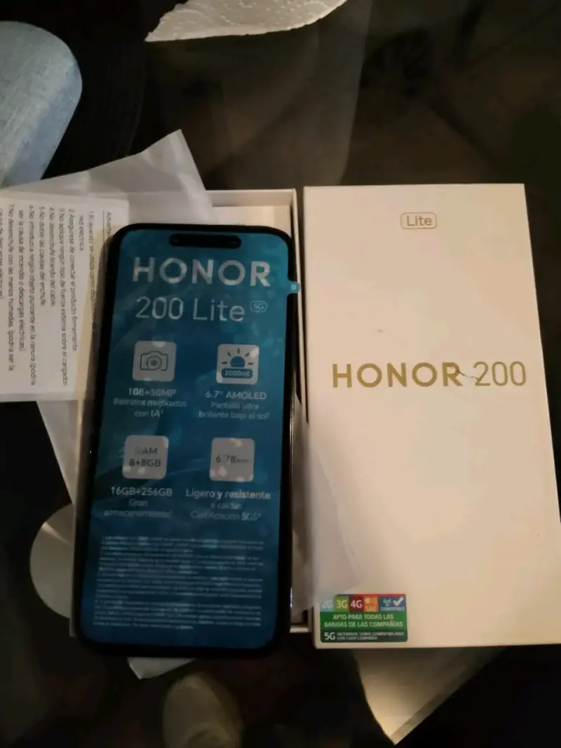 Smartphone Honor 200 Lite 5G con gran almacenamiento