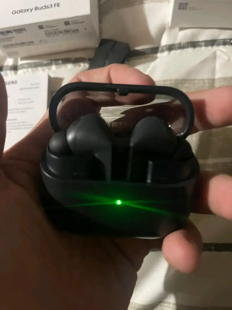 Samsung Galaxy Buds3 FE Audífonos Inalámbricos - 2