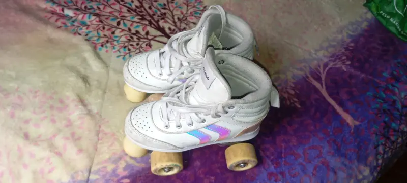 Patines de cuatro ruedas Oxelo blancos - 2