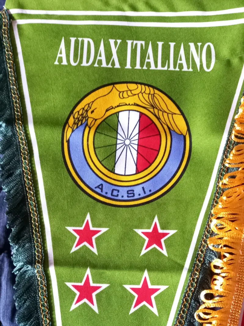 Banderines Unión Española y Audax Italiano - 3