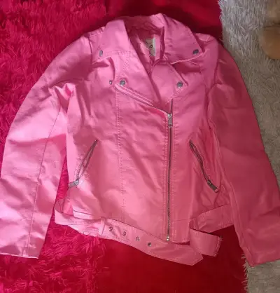 Chaqueta de cuero sintético negra para mujer - miniatura 5