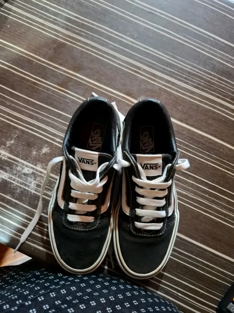Zapatillas Vans negras clásicas unisex - 3