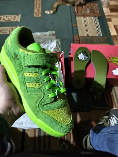 Zapatillas Adidas Forum Grinch Verde Edición Especial - miniatura 3