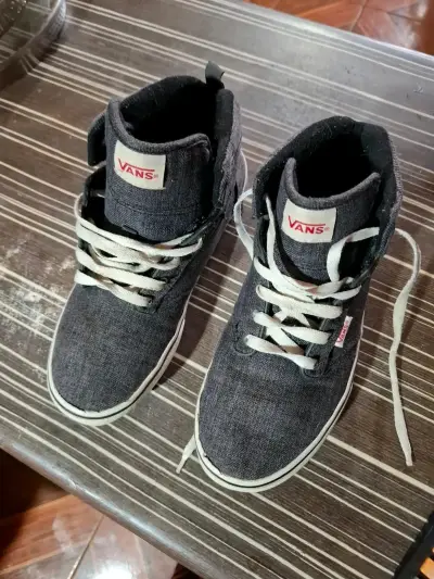 Zapatillas Vans negras para jóvenes - miniatura 1