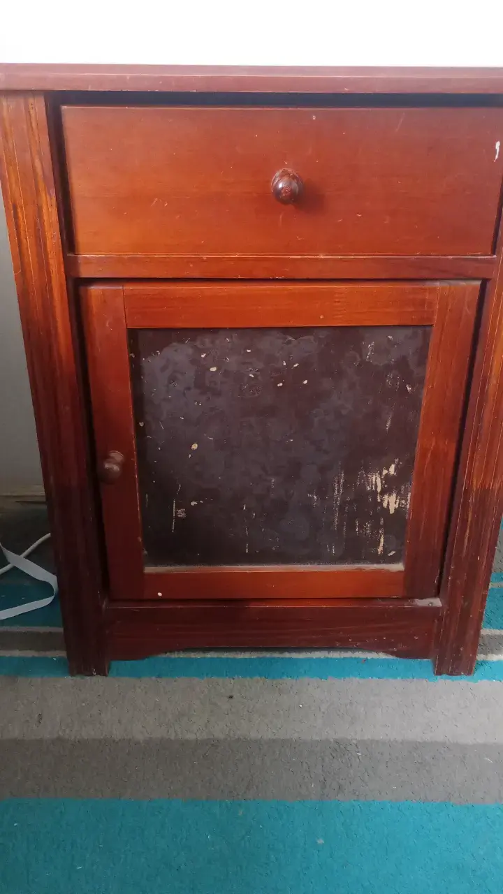 Velador de madera con cajón o repisa - 3