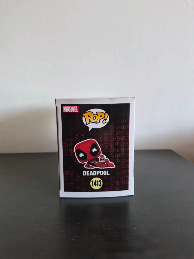 Figura Funko Pop Deadpool Edición Especial - 4