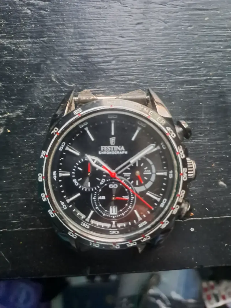Reloj Festina Cronógrafo Negro - 1