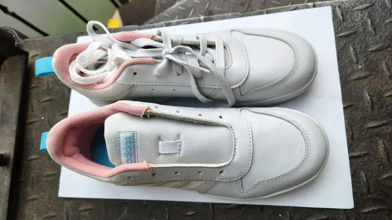 Zapatillas deportivas blancas Adidas - 4
