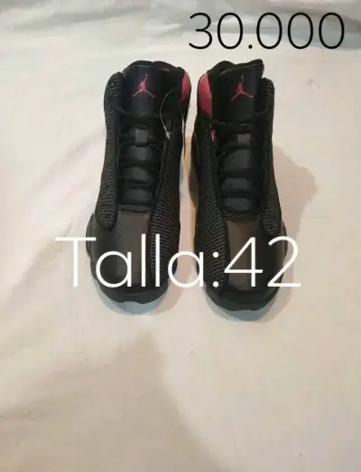 Zapatillas deportivas negras y rojas talla 42 - miniatura 2