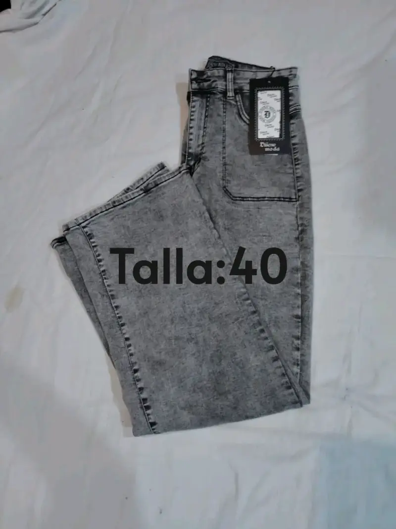 Jeans gris talla 40 para Mujer - 1