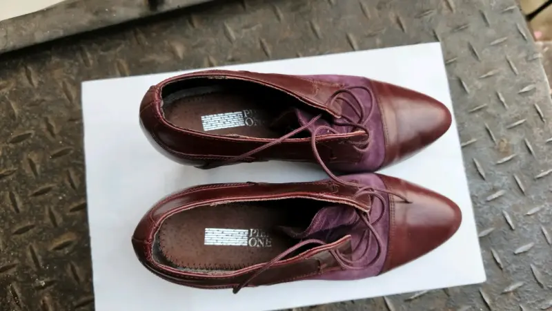 Zapatos de tacón burdeos para mujer - 2
