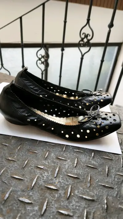 Bailarinas negras con diseño de lunares - miniatura 2