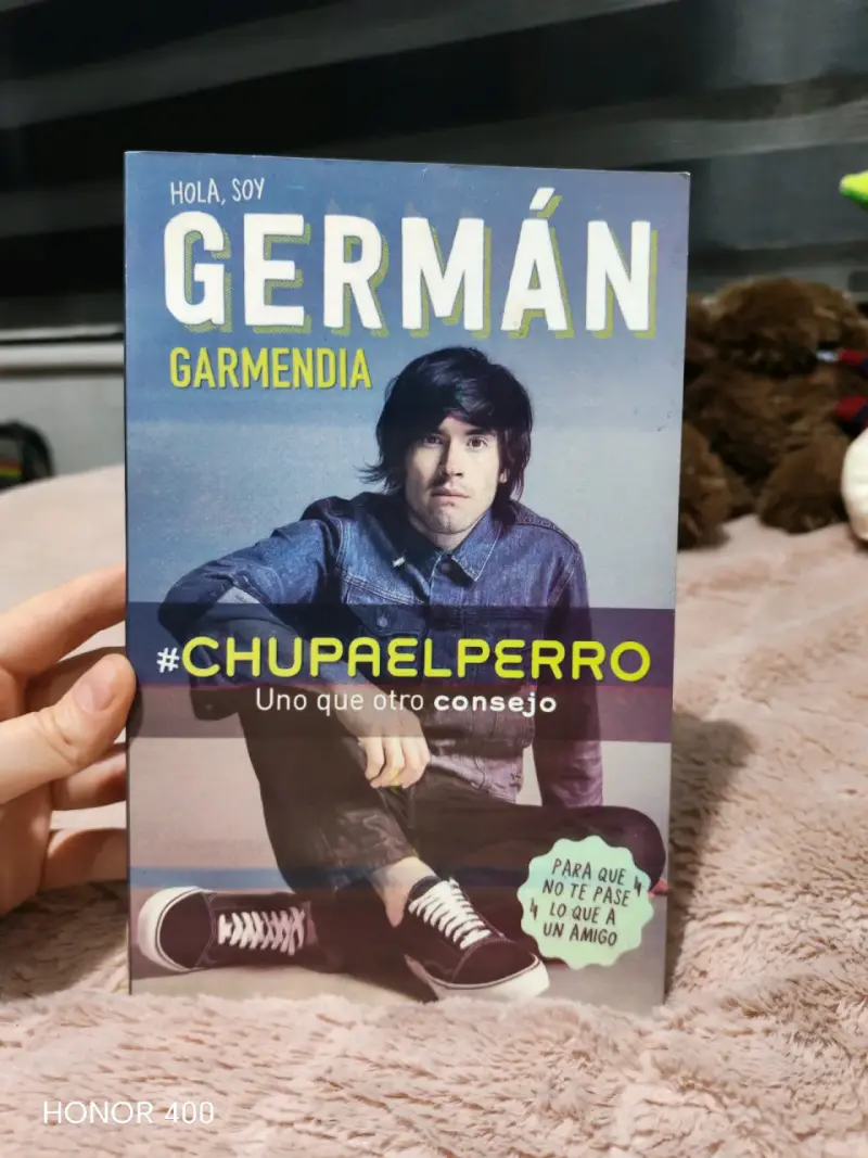 Libro 'BTS: Iconos del K-Pop' Biografía No oficial - 3