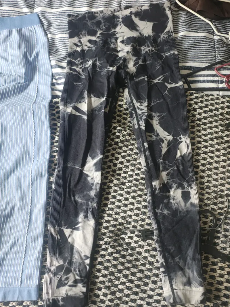 Leggings deportivos con diseño tie-dye - 3