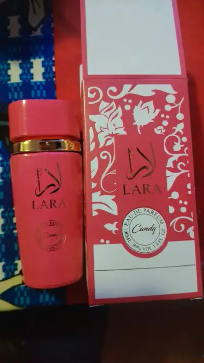 Perfume Lara Candy Eau de Parfum 100 ml - miniatura 3
