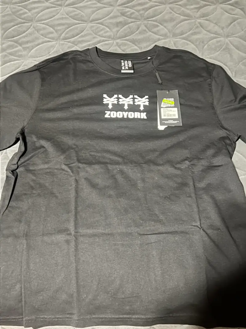Polera negra Zoo York para hombre - 1