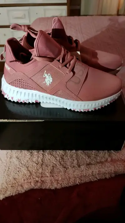 Zapatillas deportivas rosadas para mujer - miniatura 3
