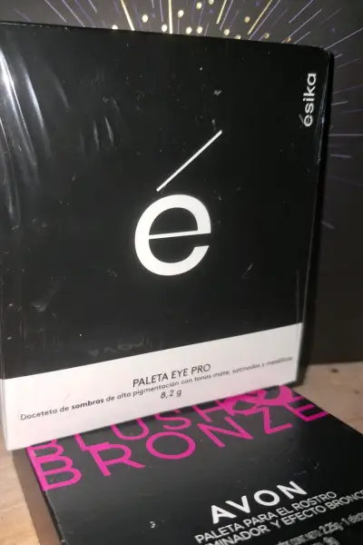 Labial líquido Cyzone Studio Look tonos variados - miniatura 5
