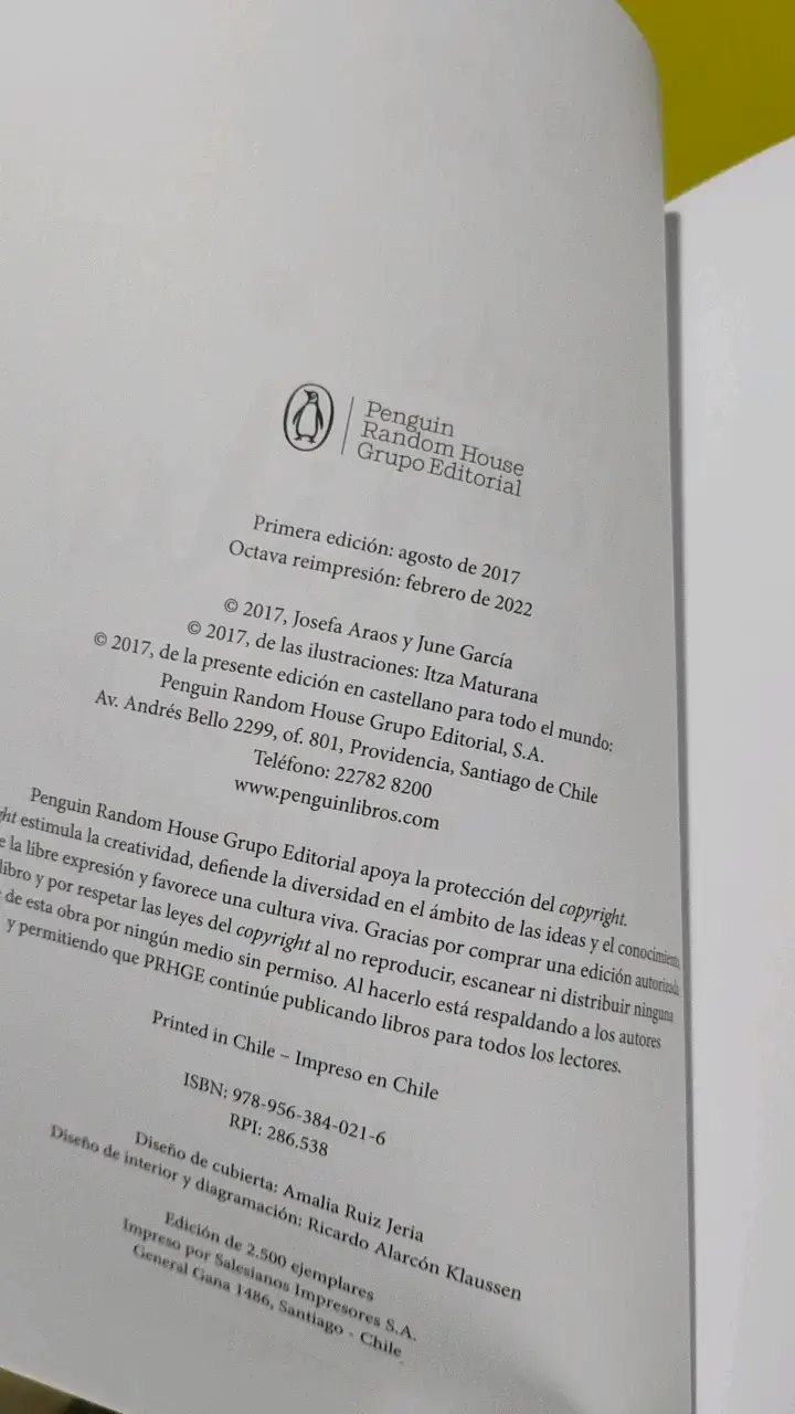 Libro 'Tan Linda Y Tan Solita' - 3