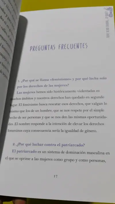 Libro 'Tan Linda Y Tan Solita' - miniatura 6