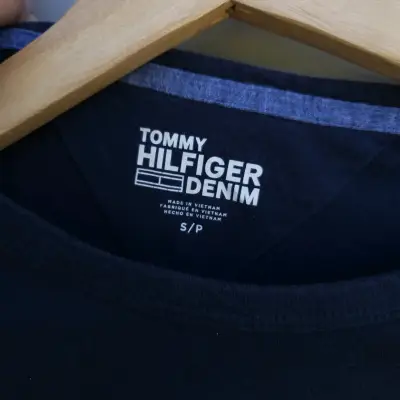 Polera Tommy Hilfiger Denim manga larga azul - miniatura 3