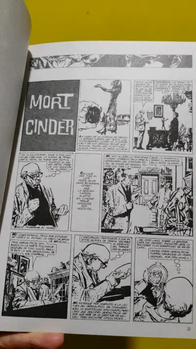 Libro Mort Cinder Biblioteca Clarín de la Historie - miniatura 5