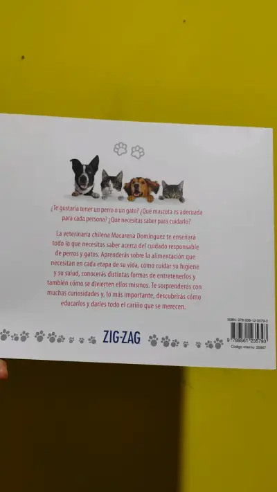 Libro educativo 'Yo cuido a mi mascota' para niños - miniatura 2