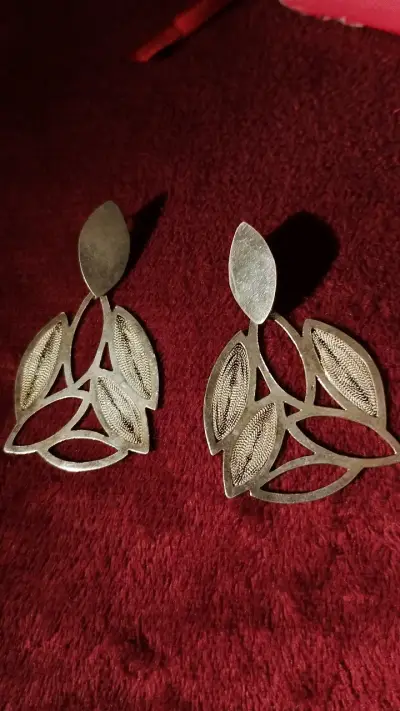 Aros de filigrana en plata diseño hojas - miniatura 2