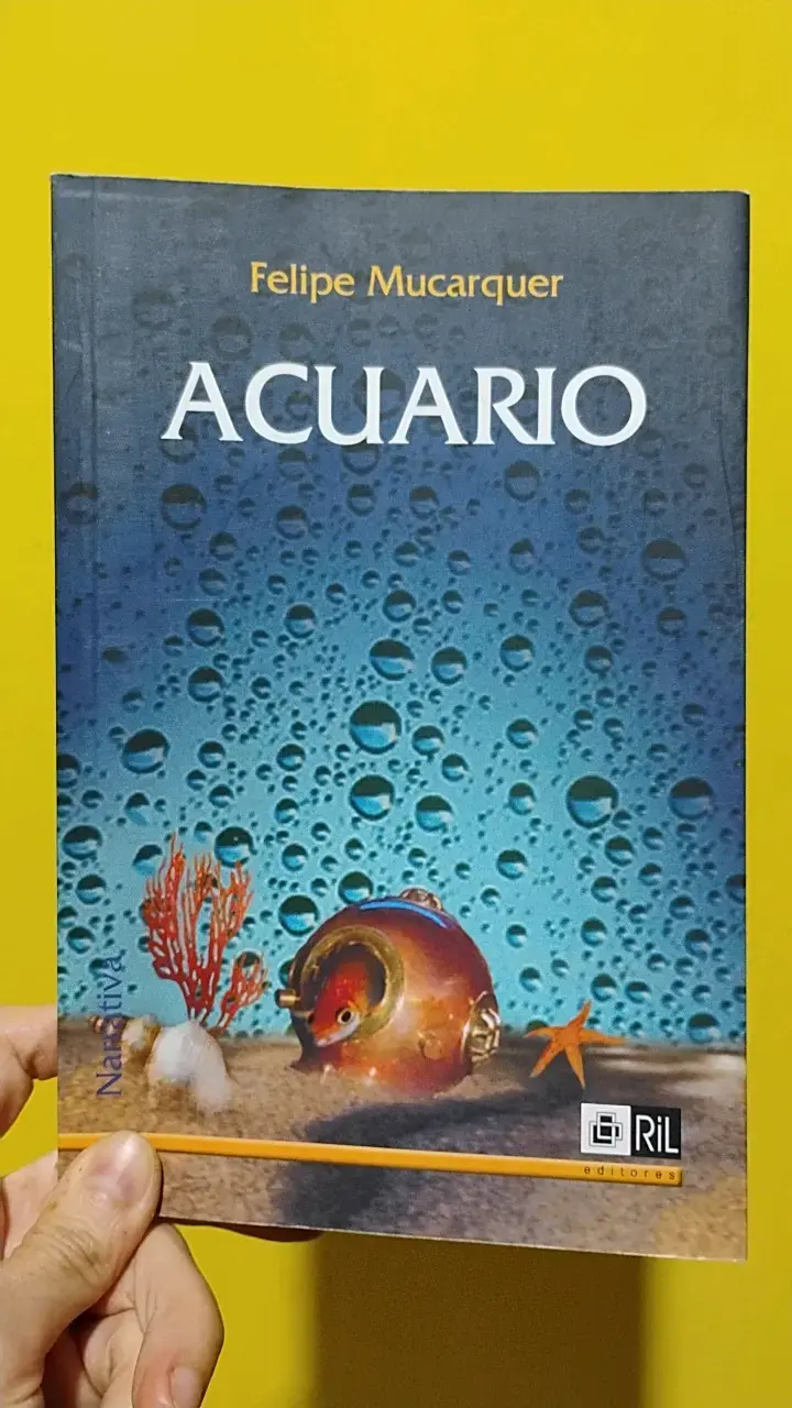 Libro 'Acuario' de Felipe Mucarquer - 1
