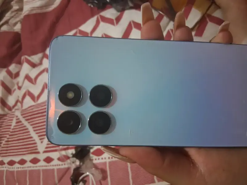 Smartphone HONOR X6A PLUS 256GB INTERNA Y 6GB RAM - 5