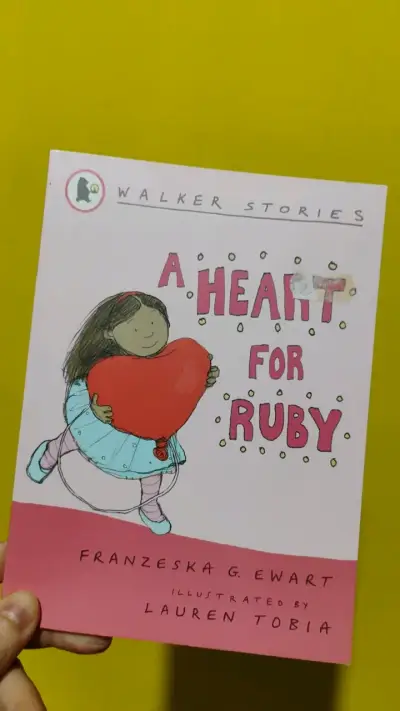 Libro infantil 'A Heart for Ruby' de Franzeska G. - miniatura 1
