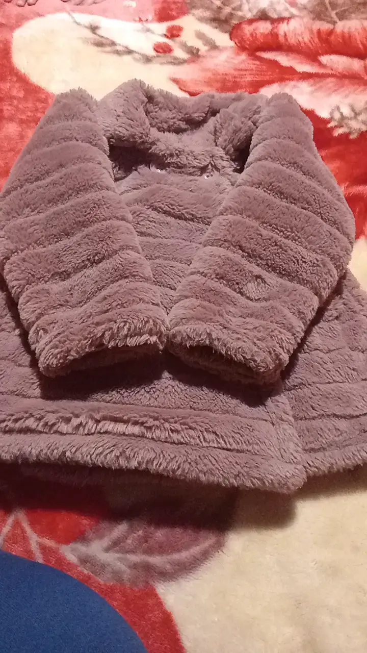 Abrigo de peluche para niña color lila - 3