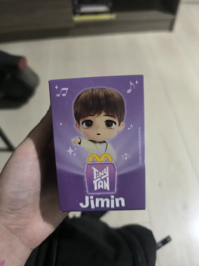 Figura coleccionable TinyTAN Jimin BTS X Mcdonald'