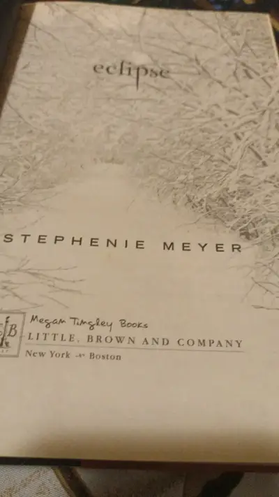 Libro Eclipse de Stephenie Meyer en buen estado - miniatura 3