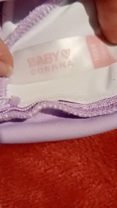 Traje de baño para bebe con diseño de caballito - miniatura 5