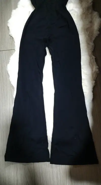 Enterito negro elegante para mujer - miniatura 3