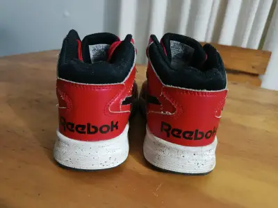 Zapatillas deportivas rojas para niños Reebok - miniatura 2