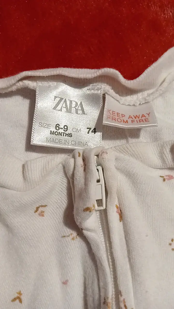 Enterito de bebé Zara con cinta para el cabello - 4