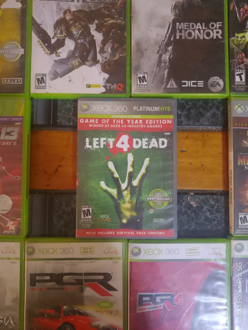 Left 4 Dead Game of the Year Edition - 1