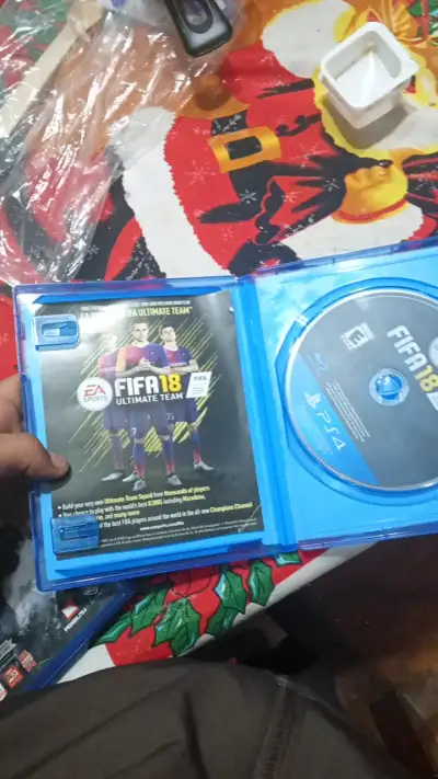 Juego PS4 Shadow of Mordor y FIFA 18 - miniatura 2