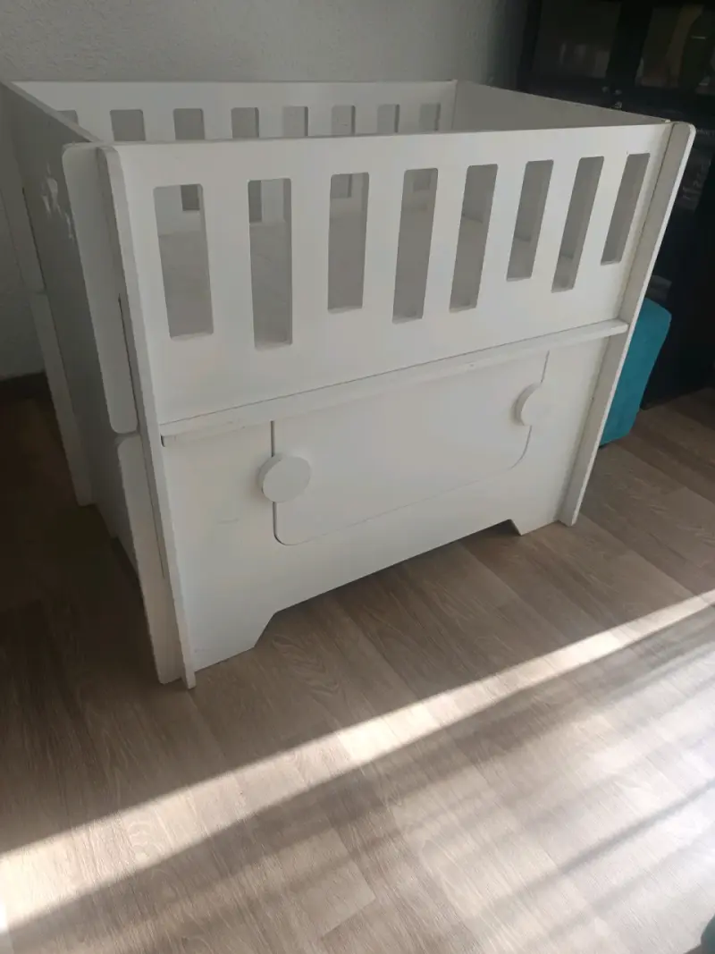 Cuna de madera blanca para bebé - 1