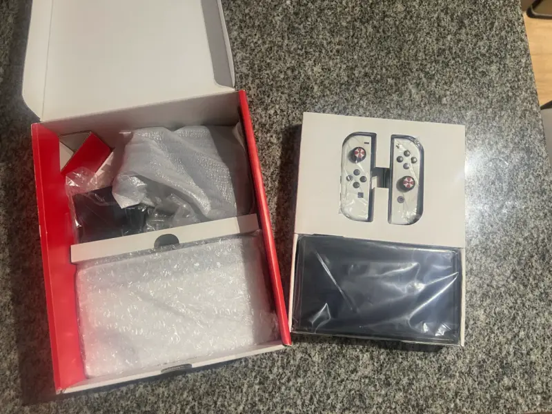 Consola Nintendo Switch OLED con accesorios - 3