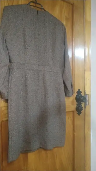 Vestido Liz Claiborne marrón elegante - miniatura 5